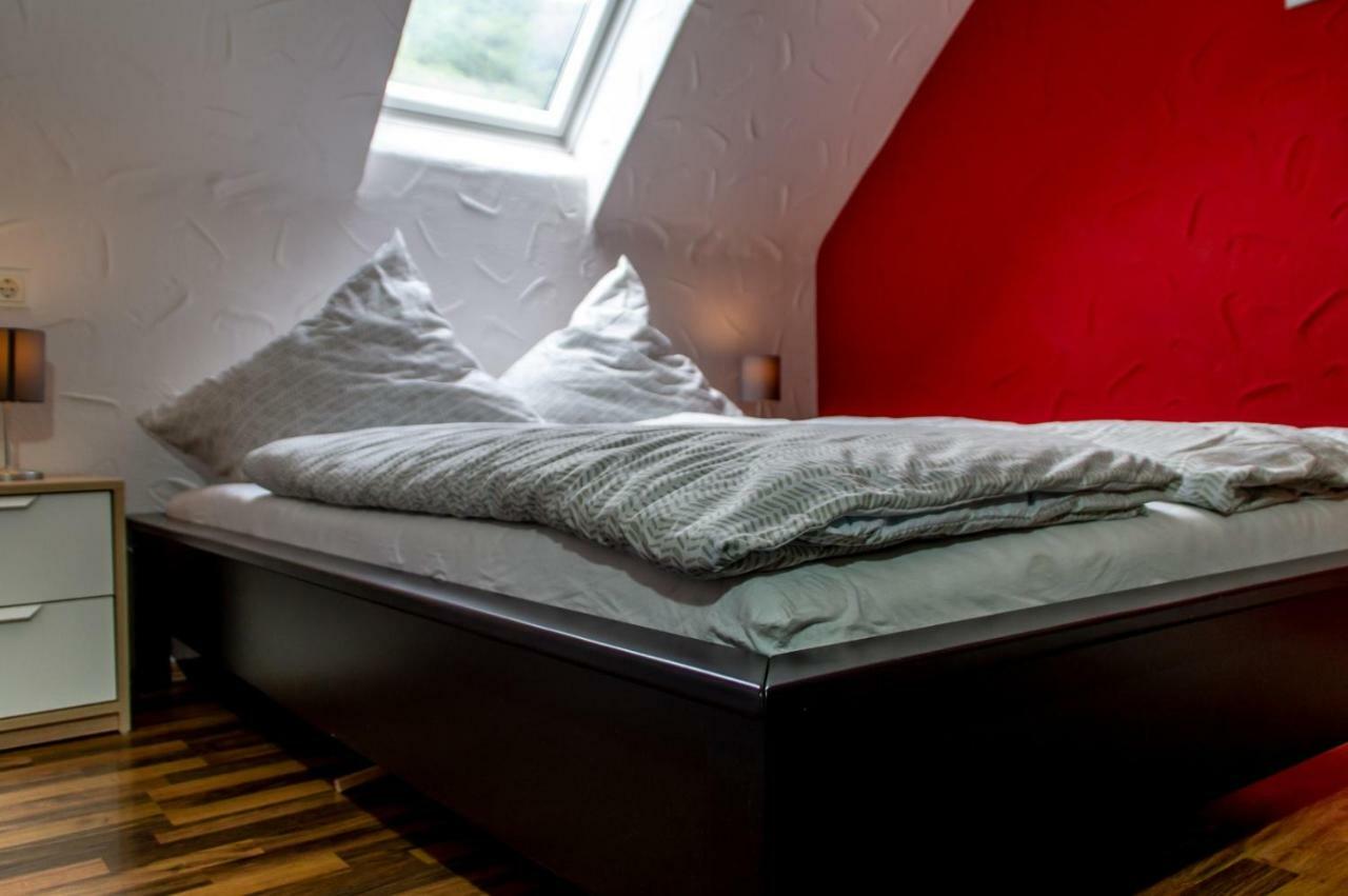 Moselglueck Apartment Санкт Алдегунд Екстериор снимка
